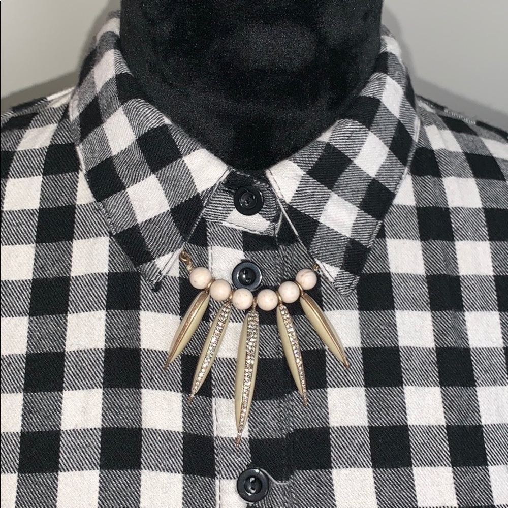Chloe + Isabel African Plains Pendant Necklace